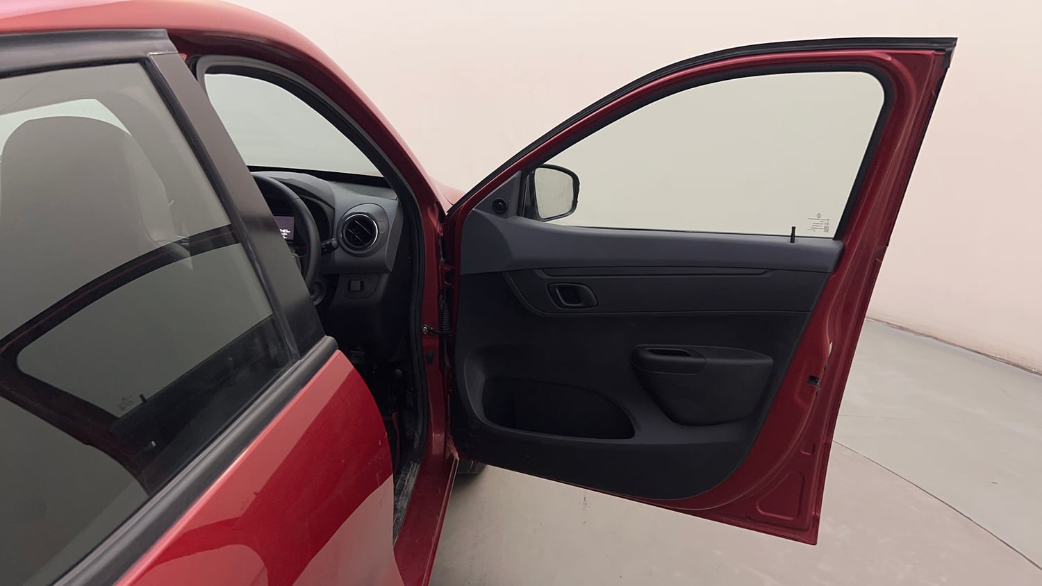 Used 2021 Renault Kwid RXT 1.0 AMT (O) Petrol Automatic interior RIGHT FRONT DOOR OPEN VIEW