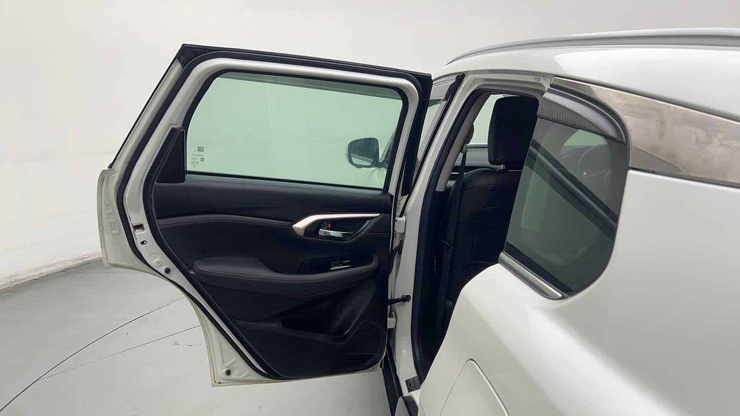 Used 2023 Maruti Suzuki Grand Vitara Alpha Plus Intelligent Hybrid eCVT Hybrid Automatic interior LEFT REAR DOOR OPEN VIEW