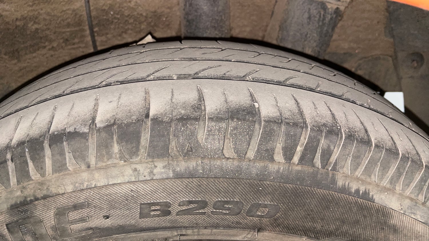 Used 2015 Hyundai Grand i10 Asta 1.2 Kappa VTVT Petrol Manual tyres LEFT REAR TYRE TREAD VIEW