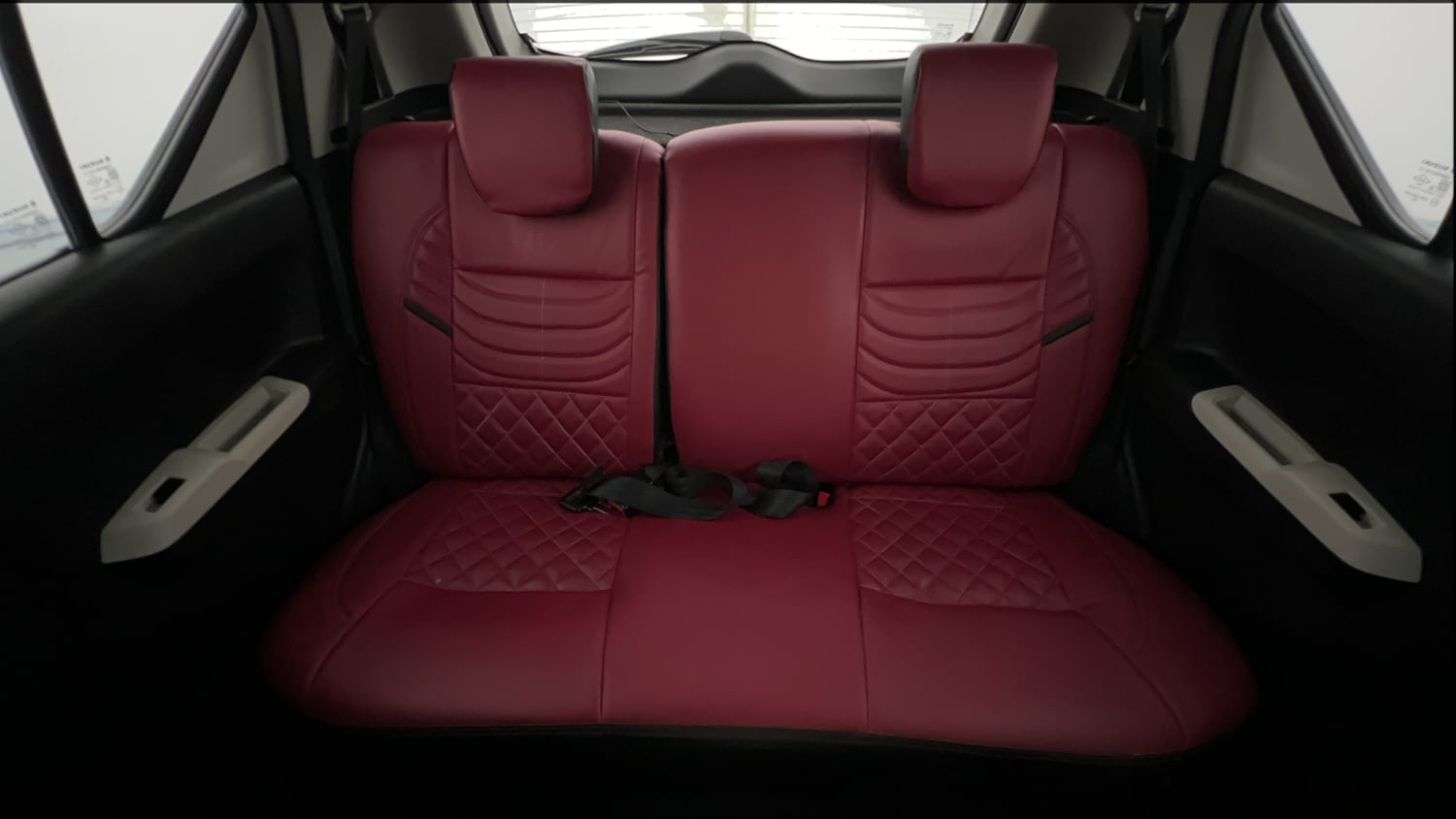 Used 2017 Maruti Suzuki Ignis Zeta 1.2 MT Petrol Manual interior REAR SEAT CONDITION VIEW