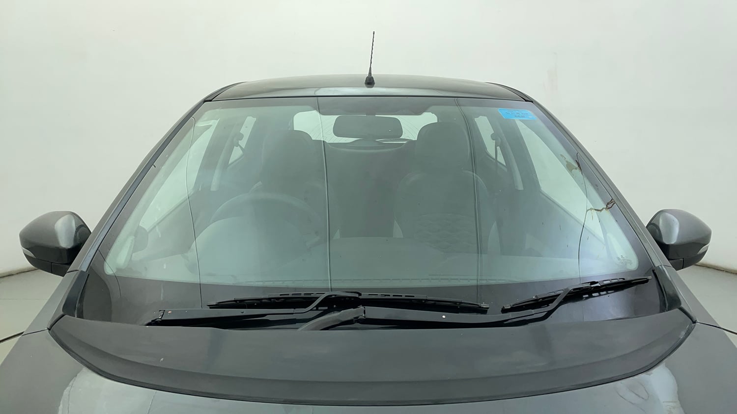 Used 2021 Tata Tiago XZ Petrol Manual exterior FRONT WINDSHIELD VIEW