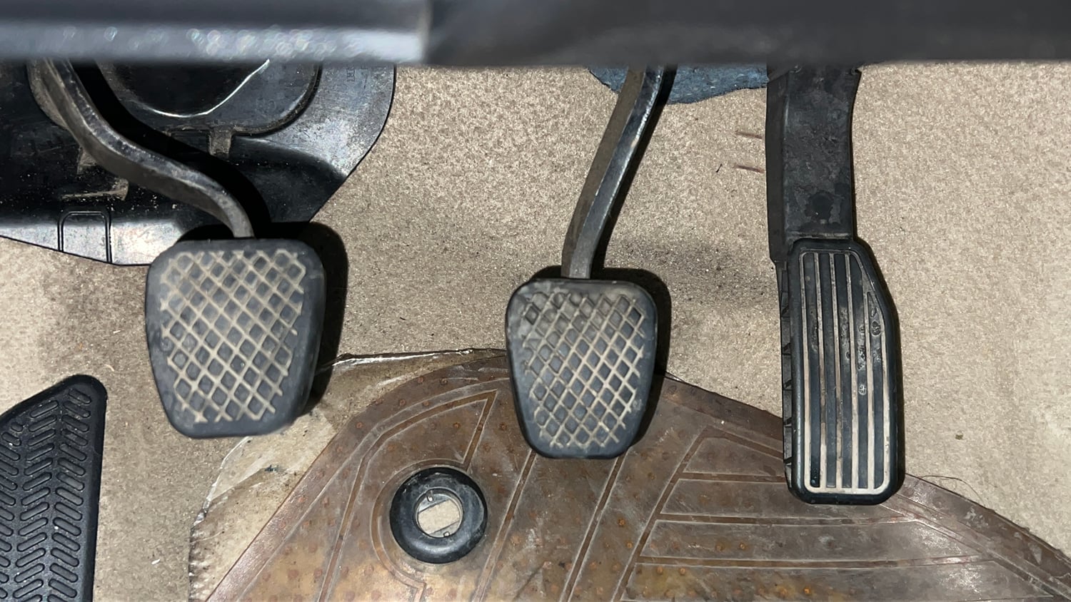 Used 2015 Honda City V Petrol Manual interior PEDALS VIEW