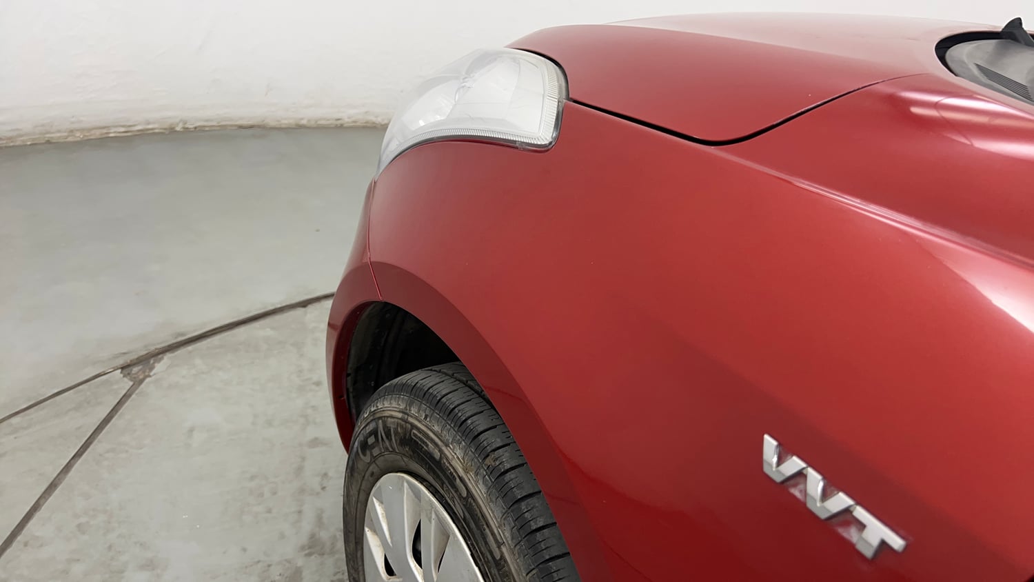 Used 2014 Maruti Suzuki Swift VXi Petrol Manual dents MINOR SCRATCH