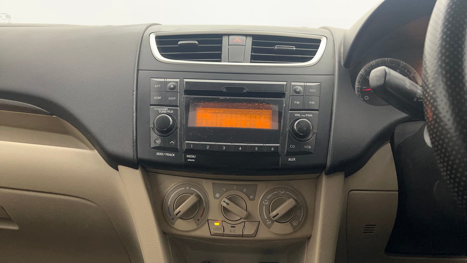 Used 2016 Maruti Suzuki Swift Dzire VXI Petrol Manual interior MUSIC SYSTEM & AC CONTROL VIEW