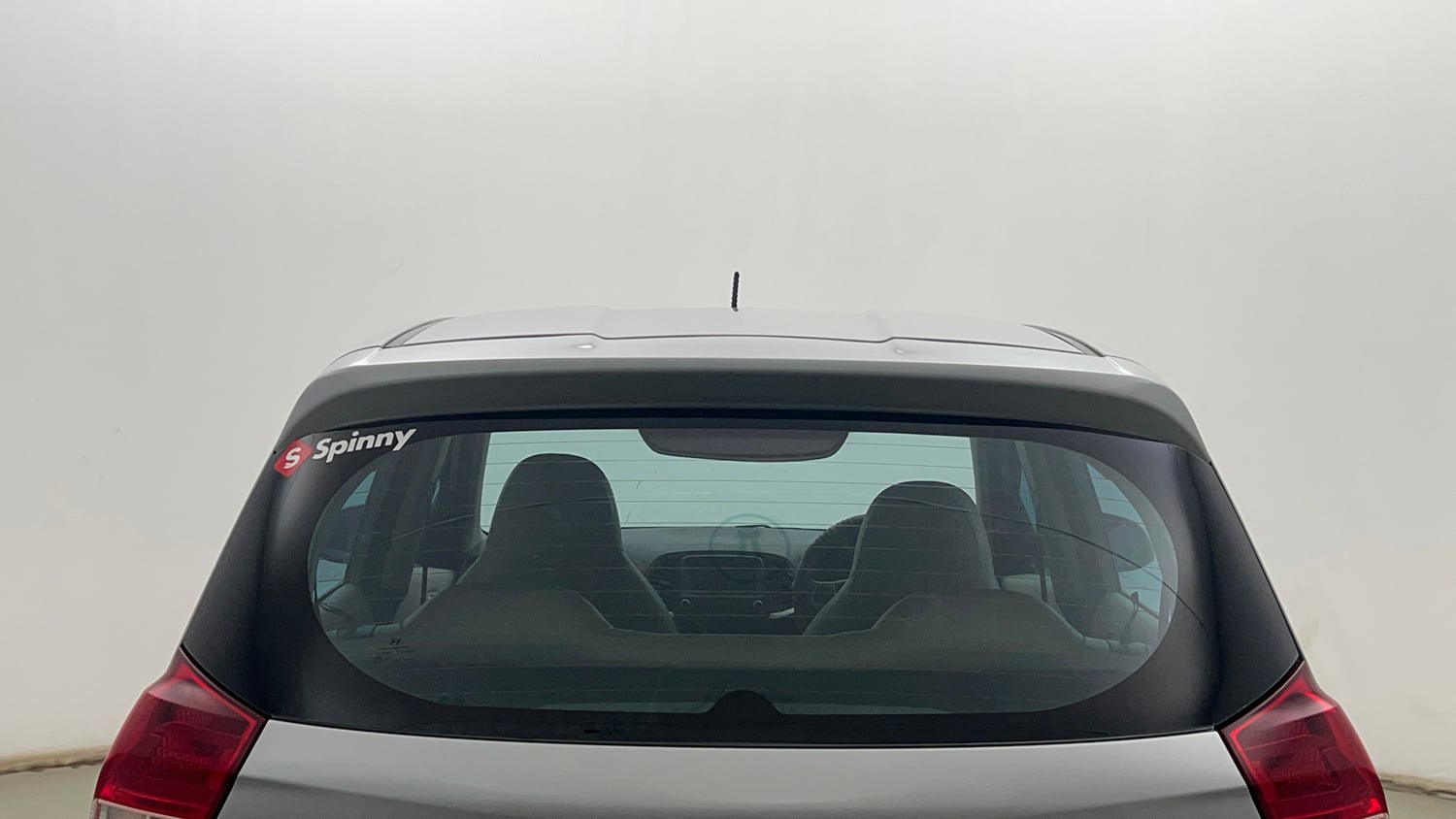 Used 2018 Hyundai Santro Sportz Petrol Manual exterior BACK WINDSHIELD VIEW