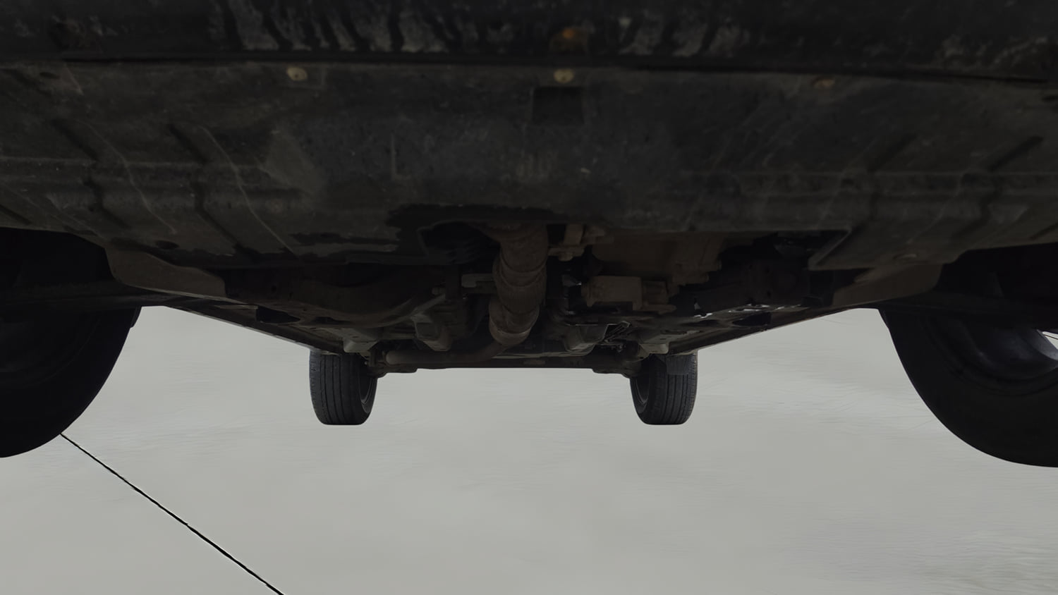 Used 2023 Tata Nexon XZ Plus LUXS Petrol Manual extra FRONT LEFT UNDERBODY VIEW