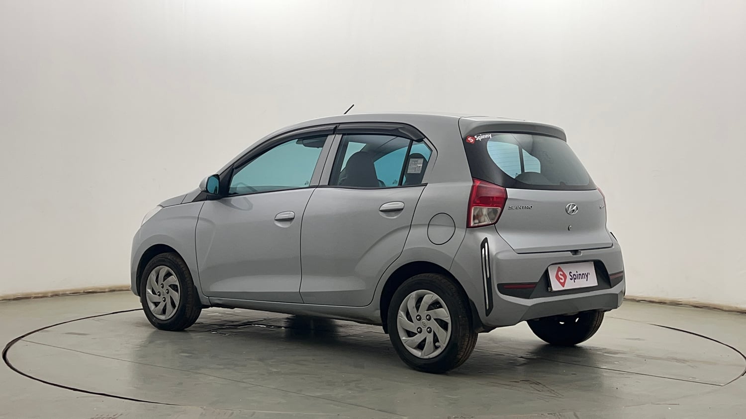 Used 2018 Hyundai Santro Sportz Petrol Manual exterior LEFT REAR CORNER VIEW
