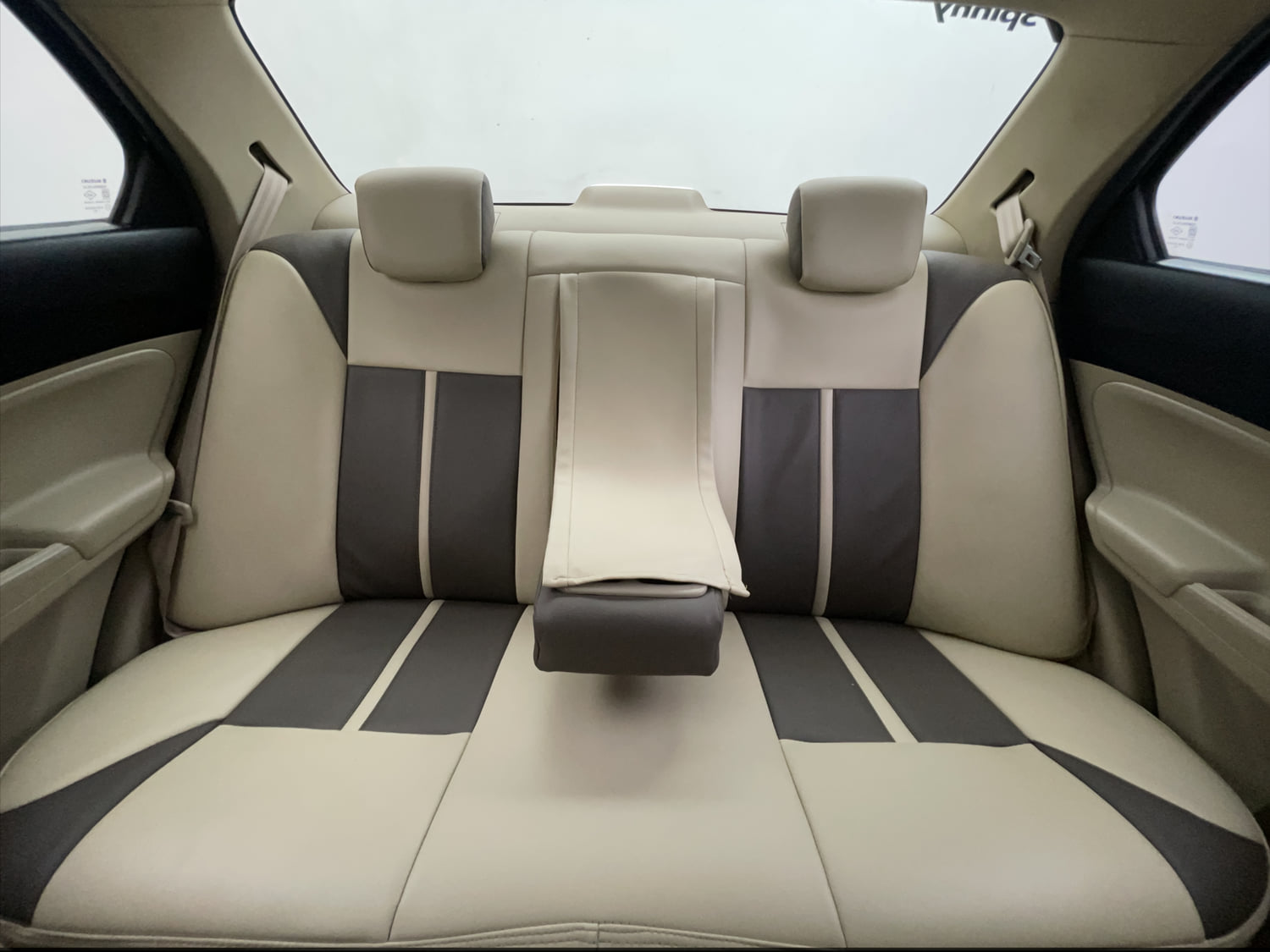 Used 2019 Maruti Suzuki Dzire VXi Petrol Manual interior REAR SEAT CONDITION VIEW