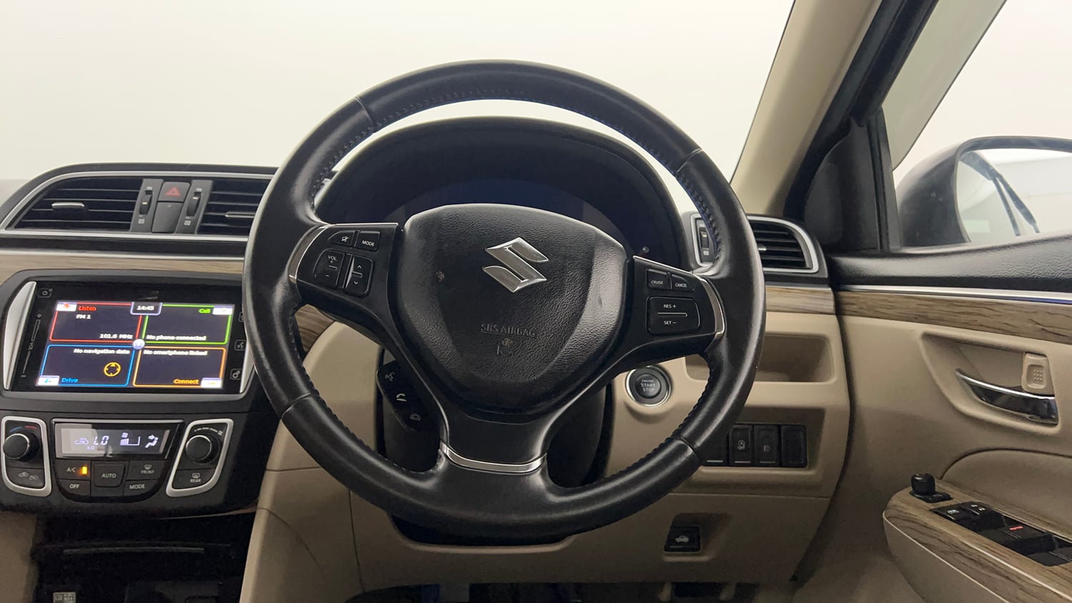 Used 2019 Maruti Suzuki Ciaz Alpha Hybrid 1.5 Petrol Manual interior STEERING VIEW