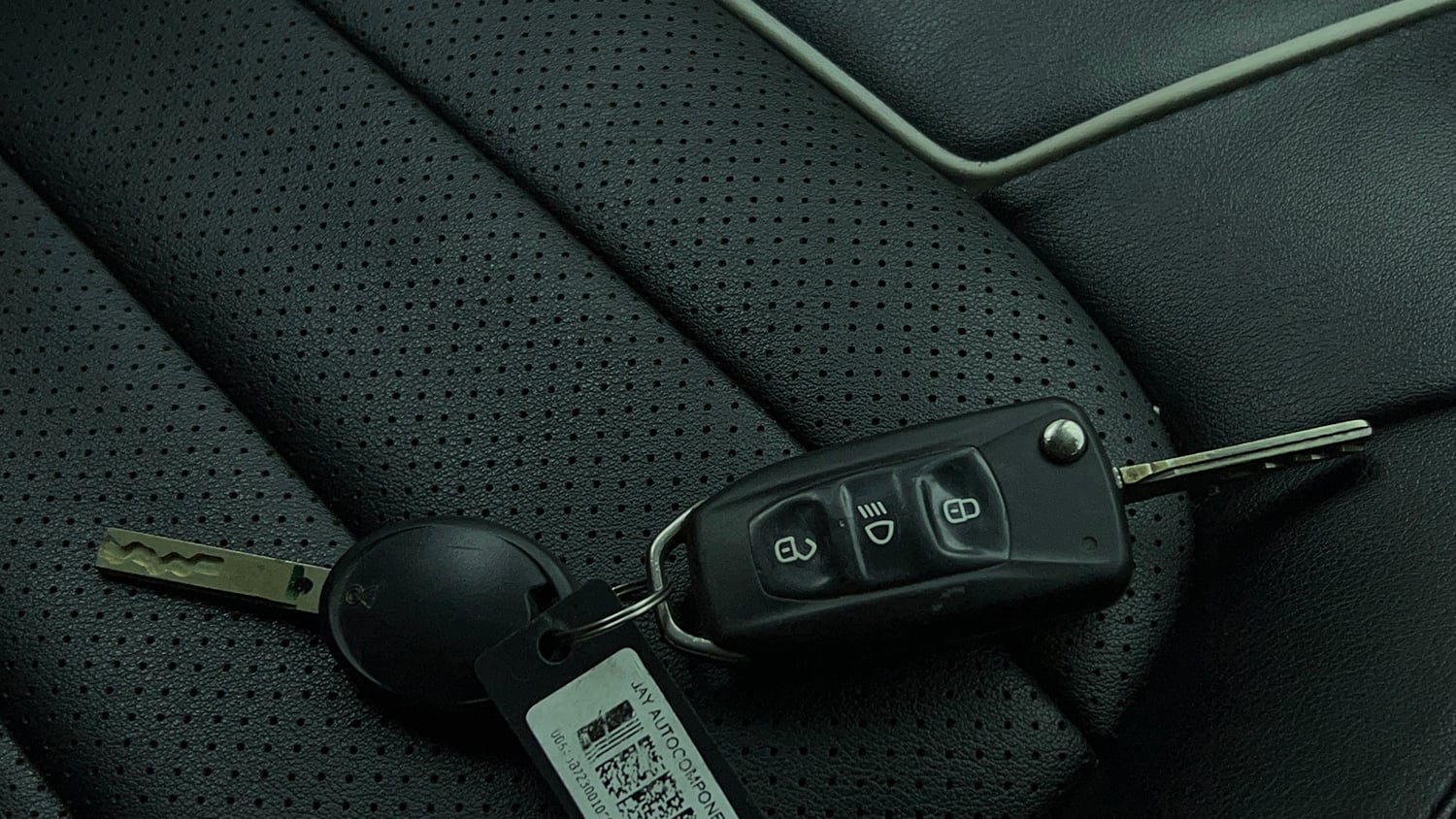 Used 2019 Tata Nexon XMA Petrol Petrol Automatic extra CAR KEY VIEW