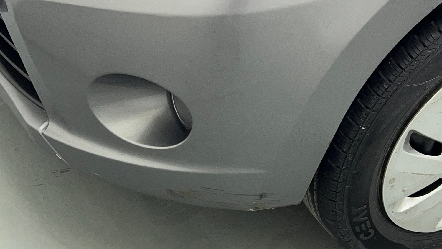 Used 2016 Maruti Suzuki Celerio ZXi AMT Petrol Automatic dents MINOR SCRATCH