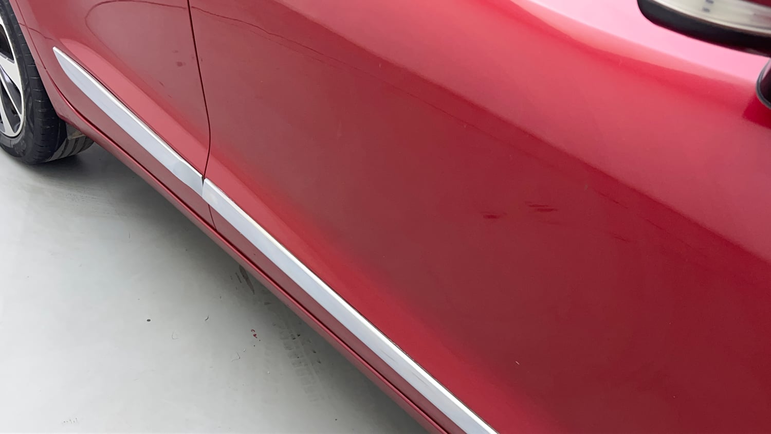 Used 2019 Toyota Glanza V CVT Petrol Automatic dents MINOR SCRATCH