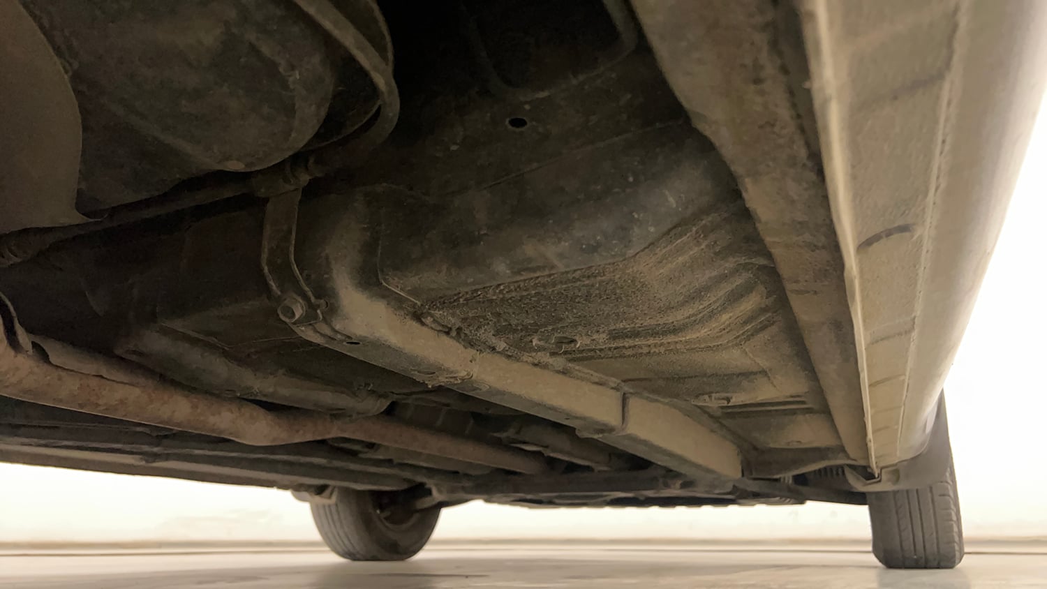 Used 2013 Hyundai i20 Magna 1.2 Petrol Manual extra REAR RIGHT UNDERBODY VIEW