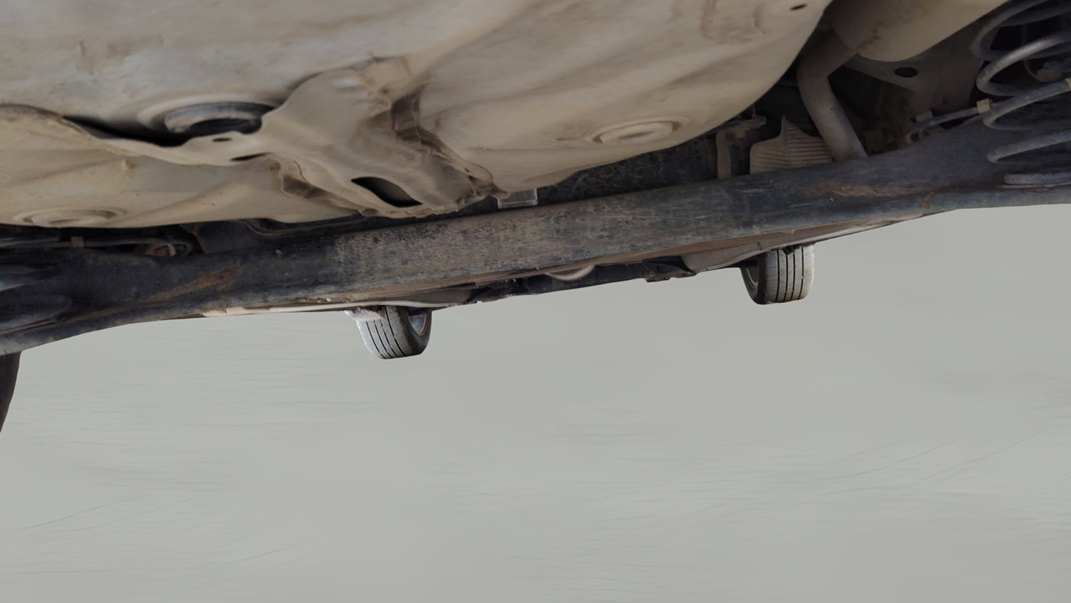 Used 2017 Maruti Suzuki Baleno Zeta 1.2 Petrol Manual extra REAR UNDERBODY VIEW (TAKEN FROM REAR)