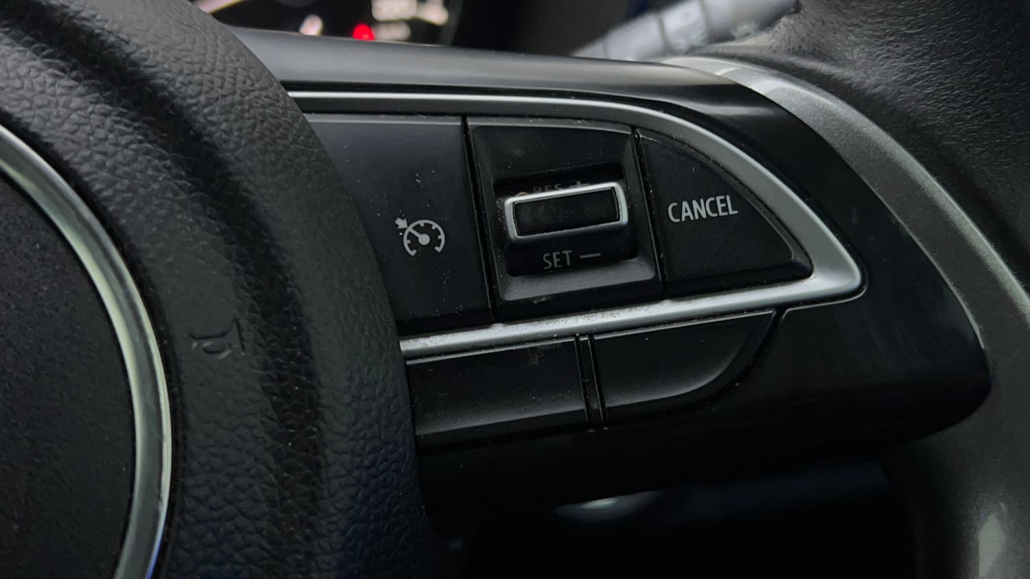 Used 2024 Maruti Suzuki Baleno Alpha AGS Petrol Automatic top_features Cruise control
