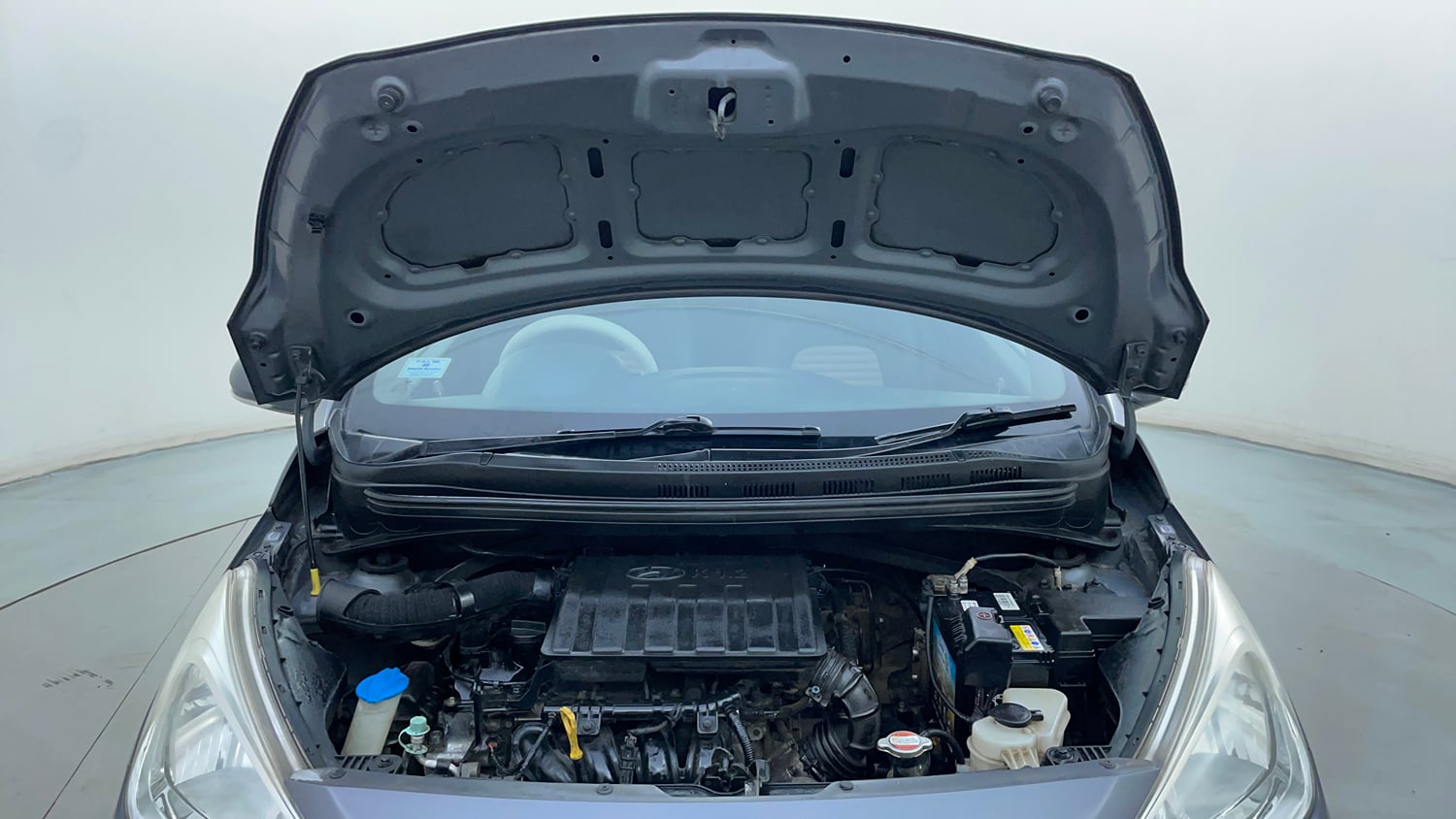Used 2017 Hyundai Grand i10 Asta 1.2 Kappa VTVT Petrol Manual engine ENGINE & BONNET OPEN FRONT VIEW