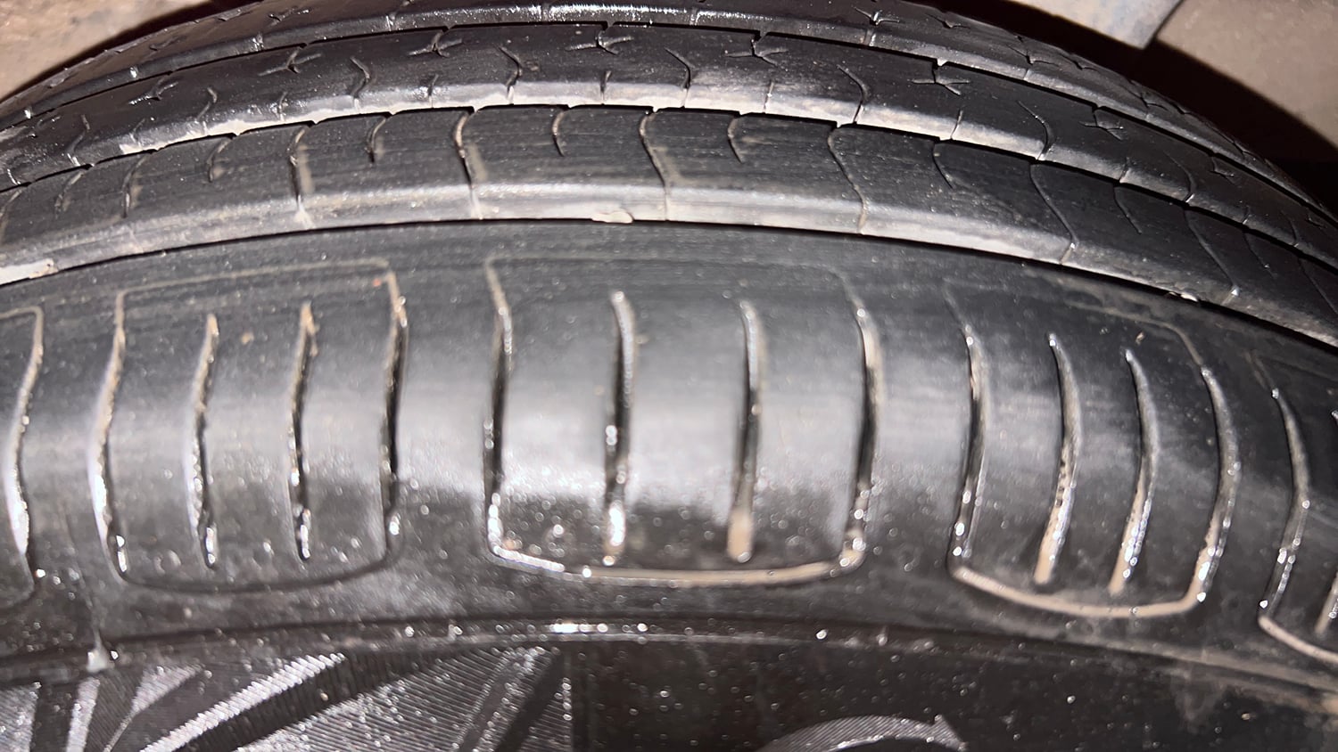 Used 2018 Hyundai Santro Asta Petrol Manual tyres LEFT REAR TYRE TREAD VIEW