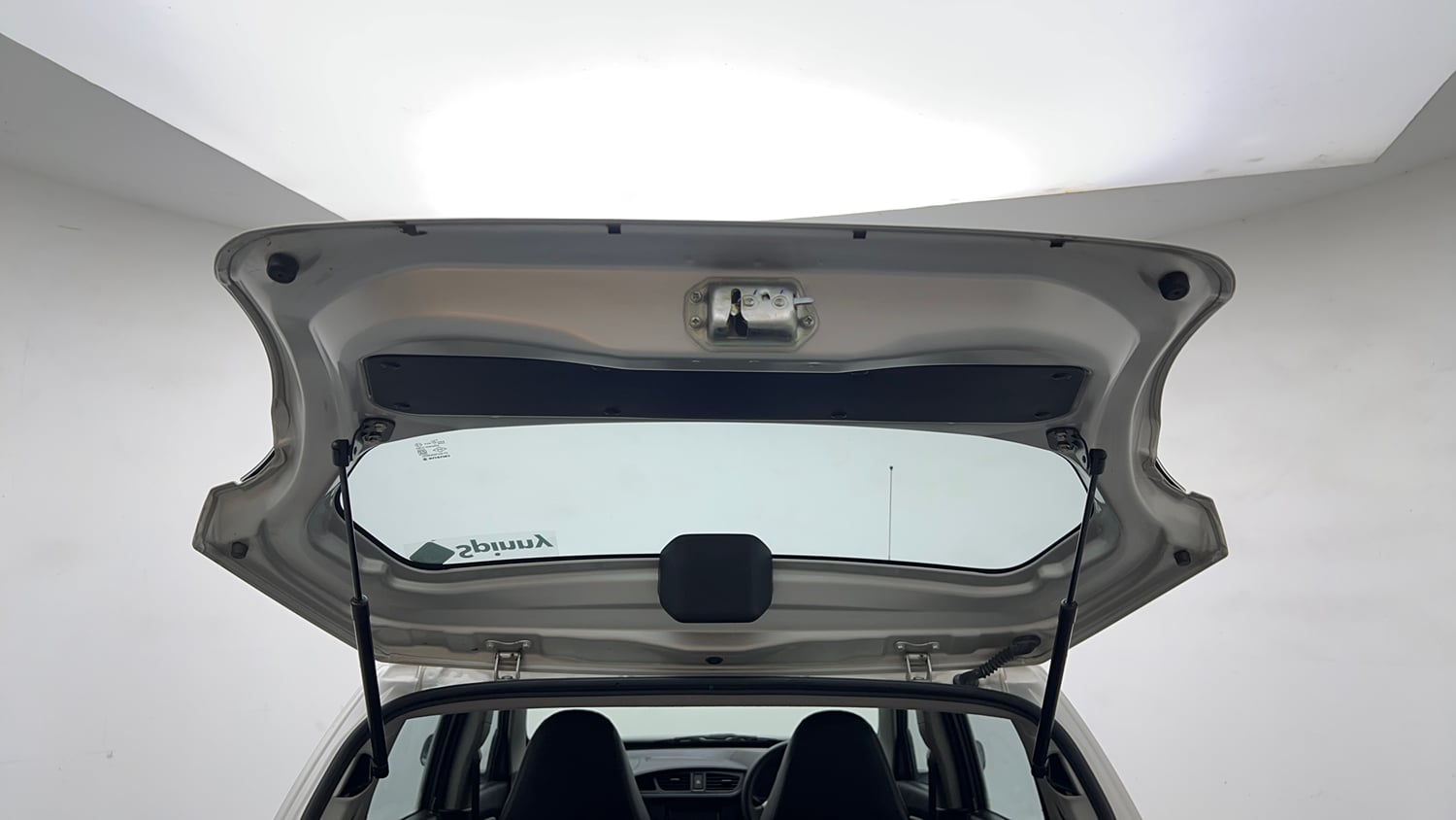 Used 2021 Maruti Suzuki Alto 800 LXi (O) Petrol Manual interior DICKY DOOR OPEN VIEW