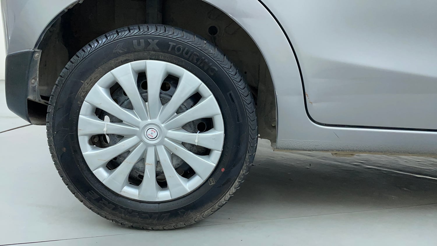 Used 2016 Maruti Suzuki Celerio ZXI (O) AMT Petrol Automatic tyres RIGHT REAR TYRE RIM VIEW