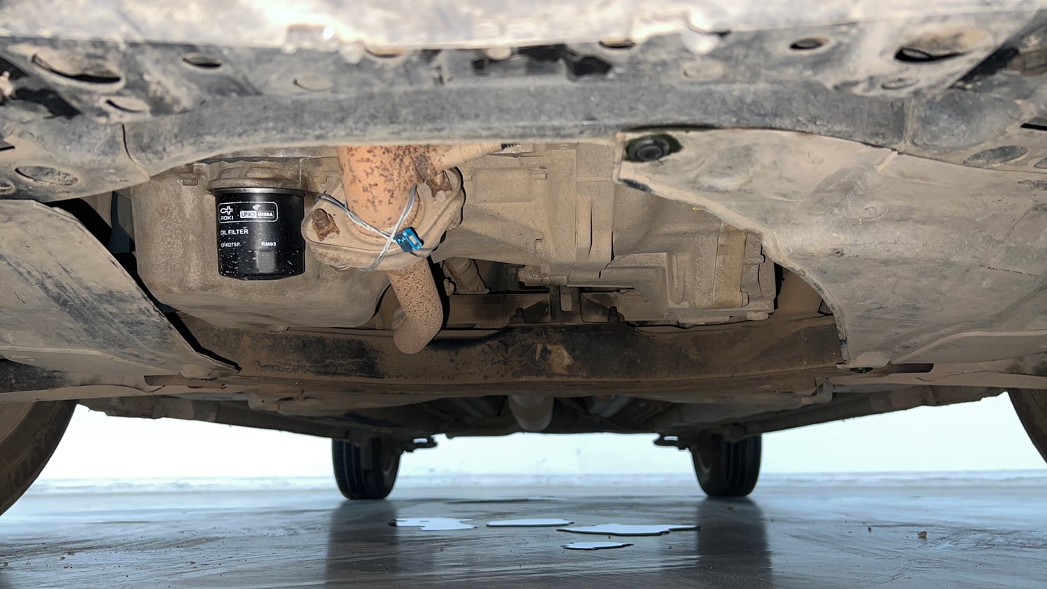 Used 2016 Maruti Suzuki Swift ZXi Petrol Manual extra FRONT LEFT UNDERBODY VIEW