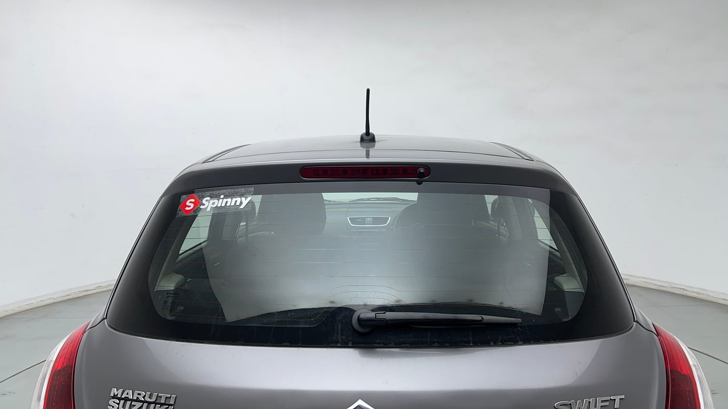 Used 2016 Maruti Suzuki Swift ZXi Petrol Manual exterior BACK WINDSHIELD VIEW