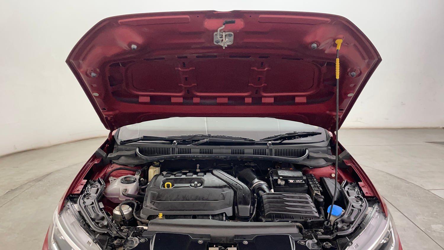 Used 2024 Volkswagen Virtus GT 1.5 TSI DSG Petrol Automatic engine ENGINE & BONNET OPEN FRONT VIEW