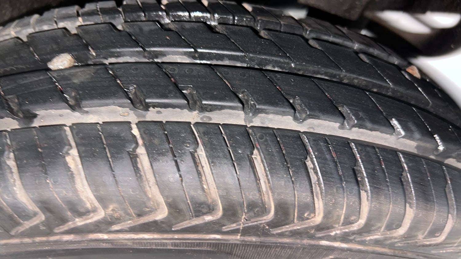 Used 2023 Maruti Suzuki Alto K10 VXi Plus AGS Petrol Automatic tyres LEFT REAR TYRE TREAD VIEW