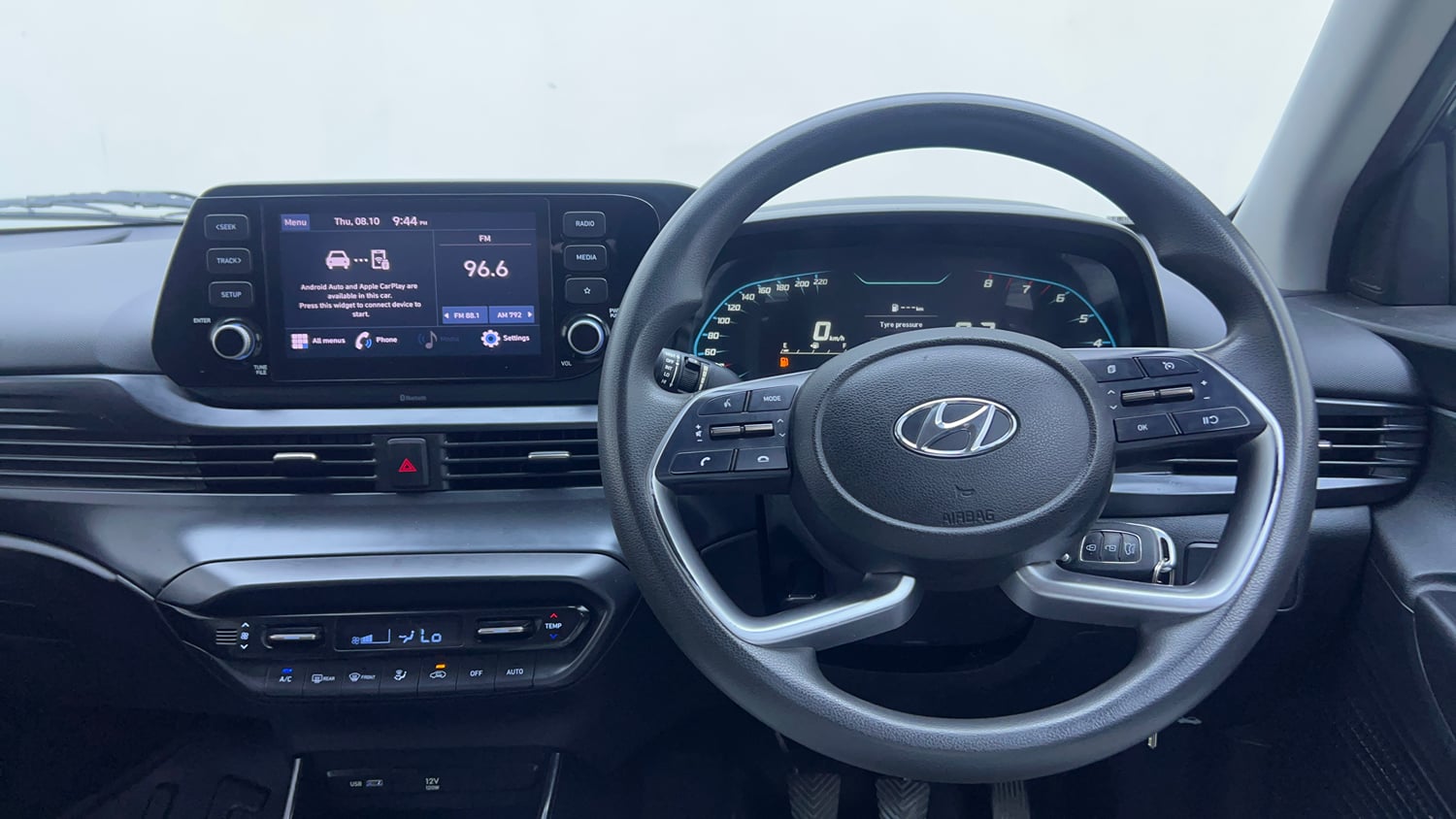 Used 2022 Hyundai i20 Sportz 1.2 MT Petrol Manual interior STEERING VIEW