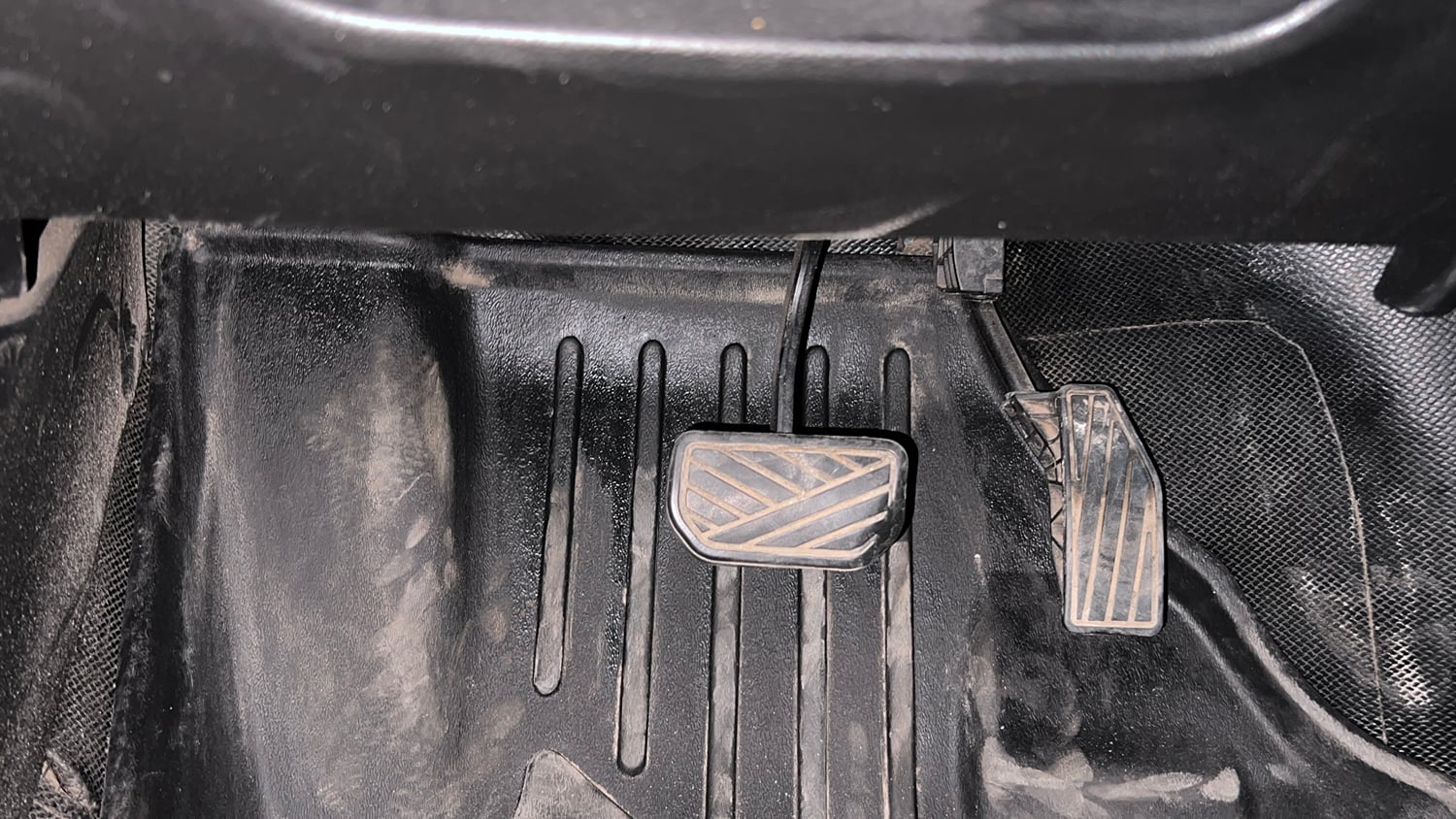 Used 2018 Maruti Suzuki Swift ZXi AMT Petrol Automatic interior PEDALS VIEW