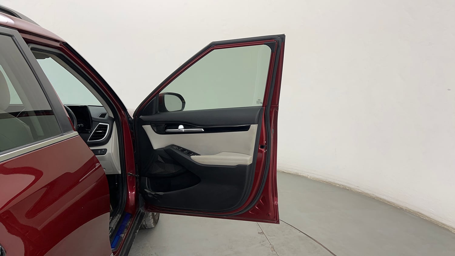 Used 2021 kia Seltos HTX IVT 1.5 Petrol Automatic interior RIGHT FRONT DOOR OPEN VIEW