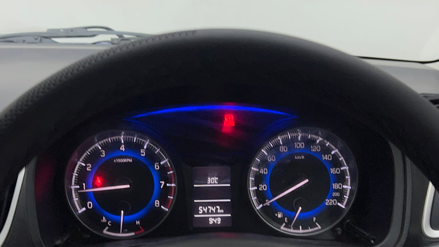 Used 2018 Maruti Suzuki Baleno Delta 1.2 Petrol Manual interior CLUSTERMETER VIEW