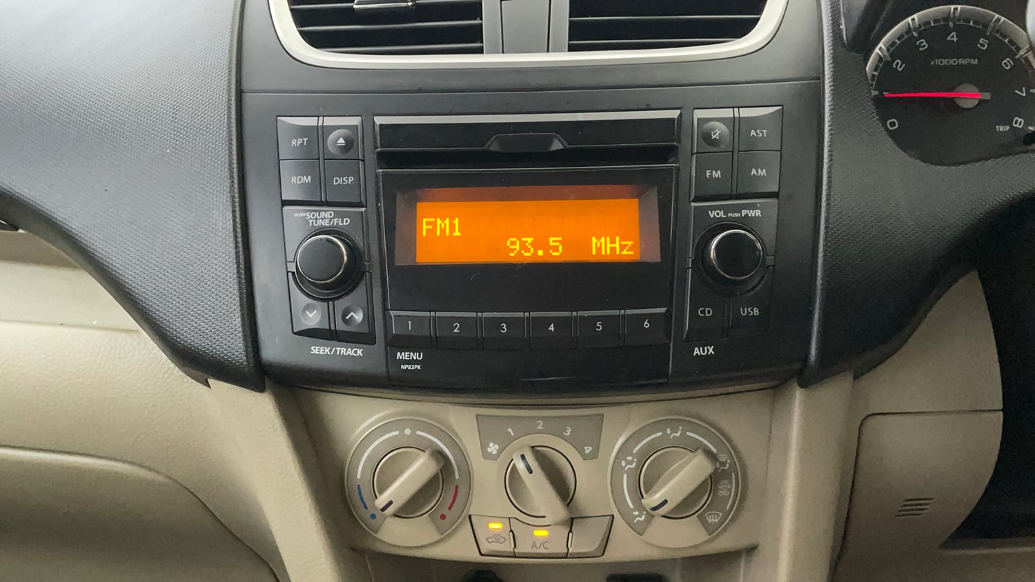 Used 2016 Maruti Suzuki Swift Dzire VXI Petrol Manual interior MUSIC SYSTEM & AC CONTROL VIEW