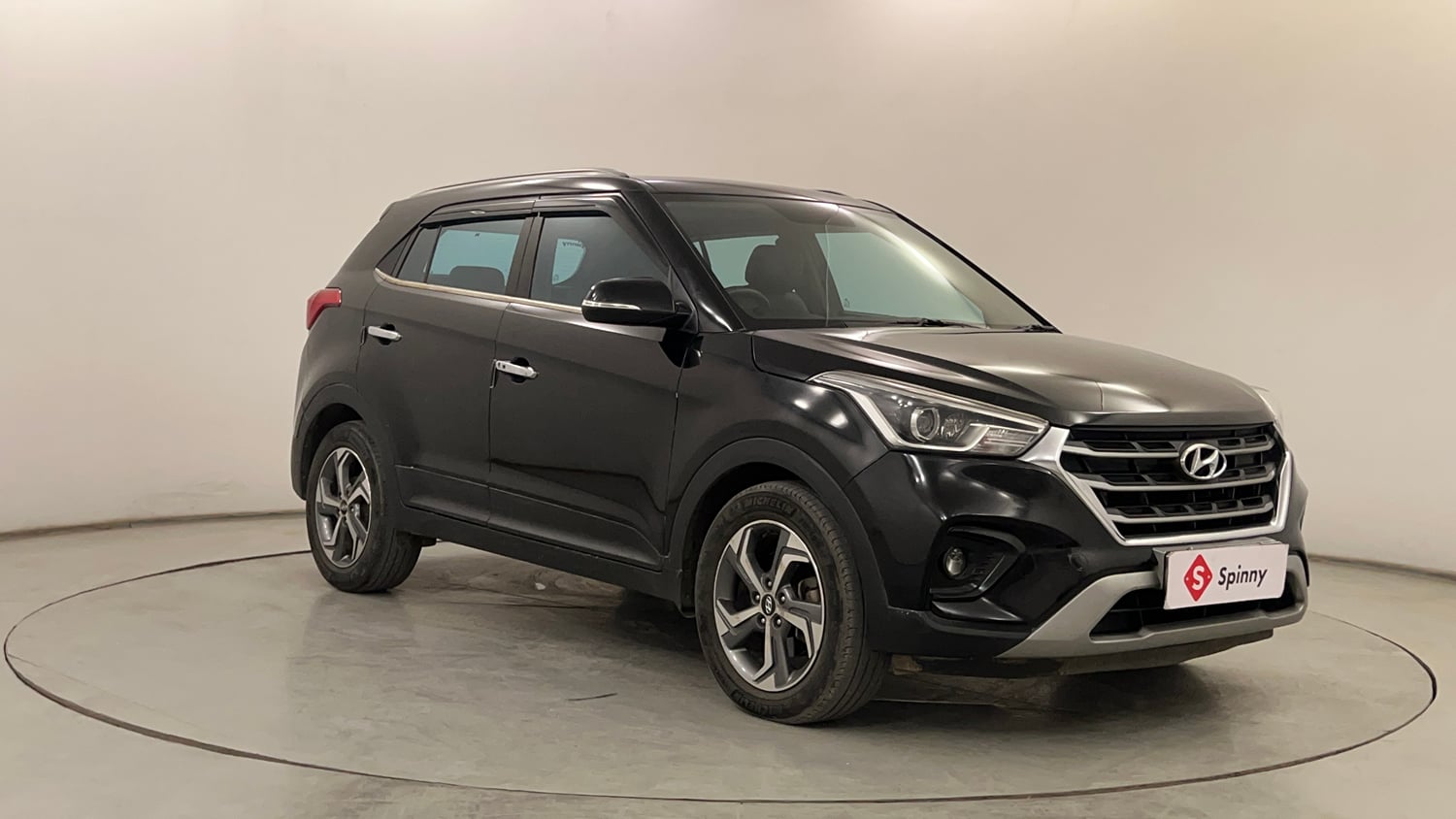 Used 2018 Hyundai Creta SX 1.6 AT CRDi Diesel Automatic exterior RIGHT FRONT CORNER VIEW