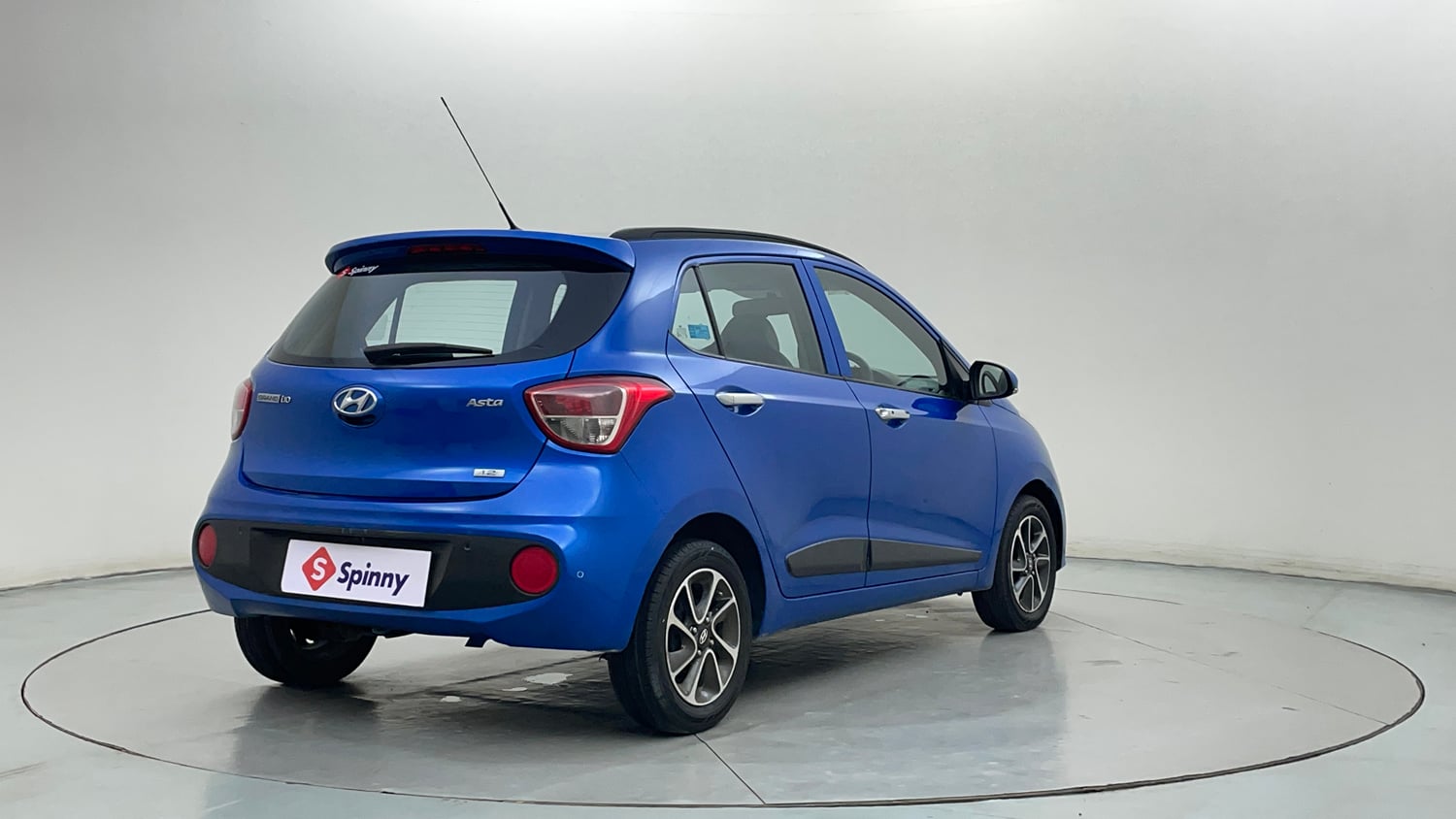 Used 2017 Hyundai Grand i10 Asta 1.2 Kappa VTVT Petrol Manual exterior RIGHT REAR CORNER VIEW
