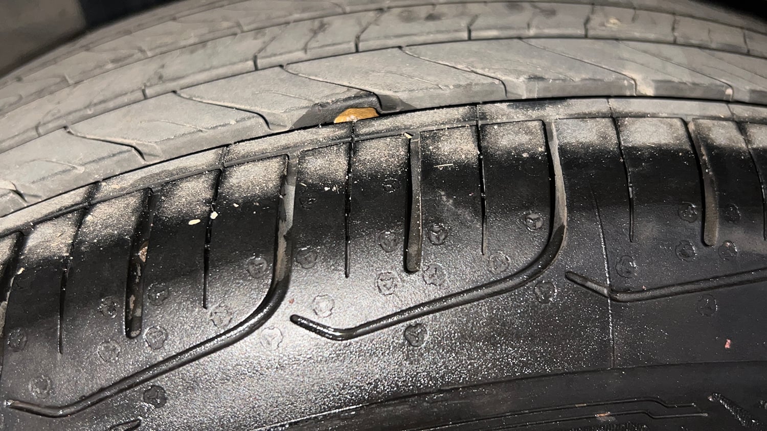 Used 2021 Honda City ZX CVT Petrol Petrol Automatic tyres RIGHT REAR TYRE TREAD VIEW