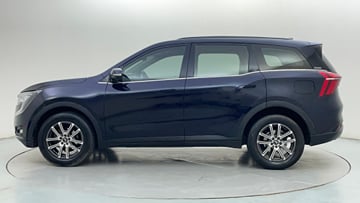 Used 2026 Mahindra XUV700 AX 7 Petrol AT Luxury Pack 7 STR Petrol Automatic Image