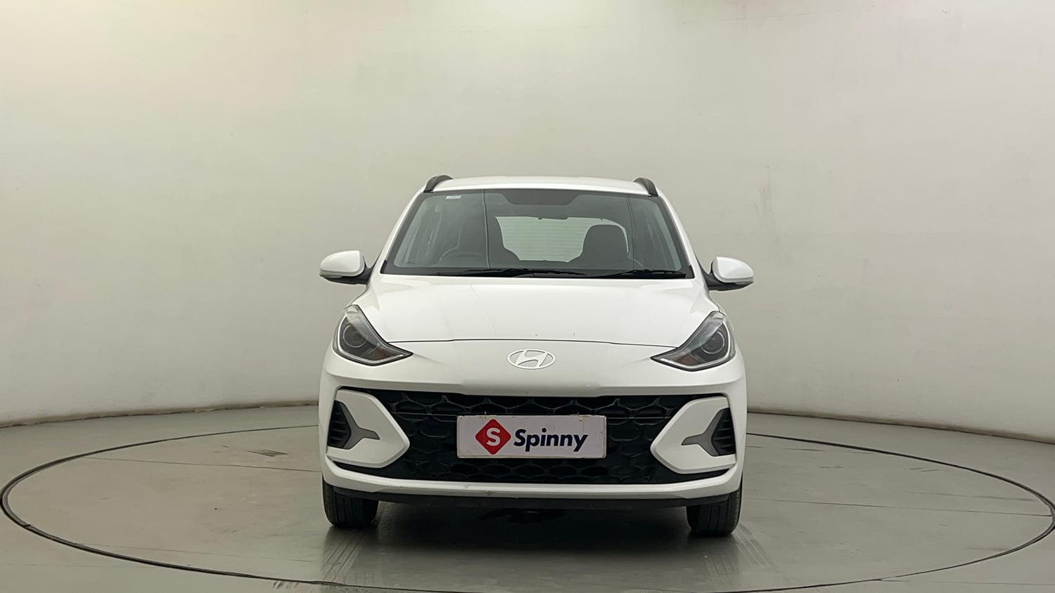 Used 2026 Hyundai Grand i10 Nios Sportz 1.2 Hy-CNG Duo Cng Manual exterior FRONT VIEW