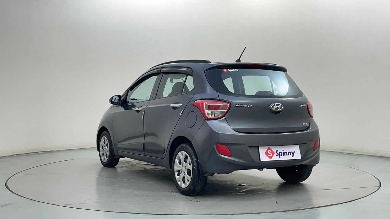 Used 2014 Hyundai Grand i10 Sportz 1.2 Kappa VTVT Petrol Manual exterior LEFT REAR CORNER VIEW