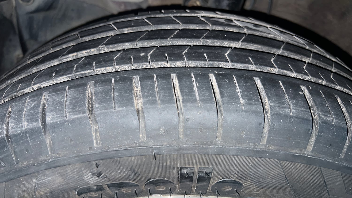 Used 2018 Honda WR-V VX MT Petrol Petrol Manual tyres LEFT FRONT TYRE TREAD VIEW