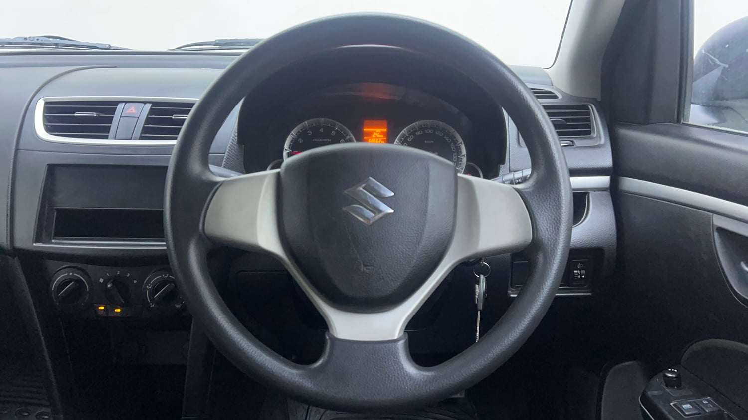 Used 2013 Maruti Suzuki Swift VXi Petrol Manual interior STEERING VIEW