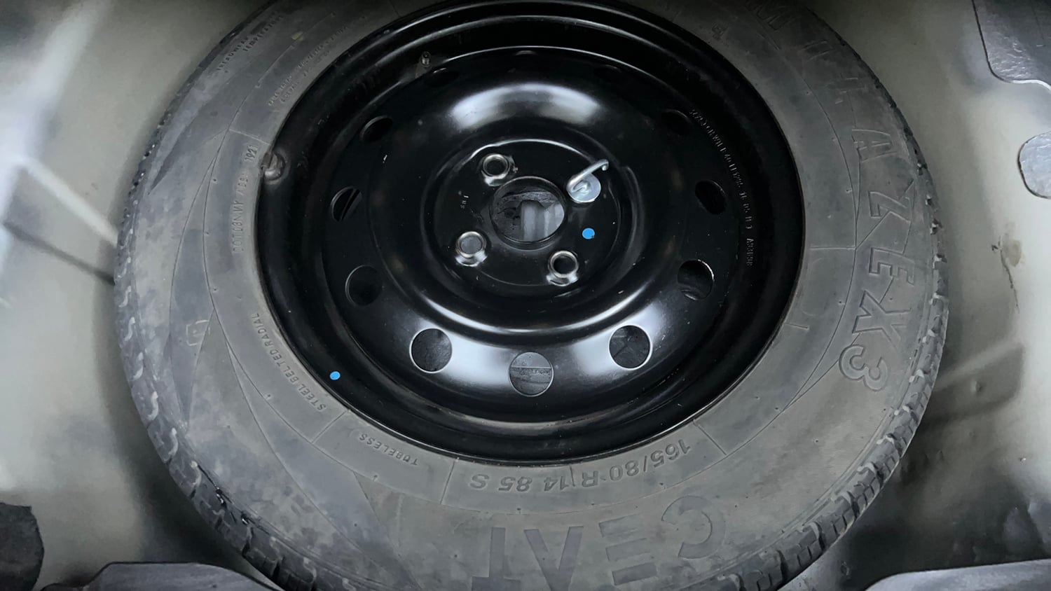 Used 2016 Maruti Suzuki Swift Dzire VXI Petrol Manual tyres SPARE TYRE VIEW