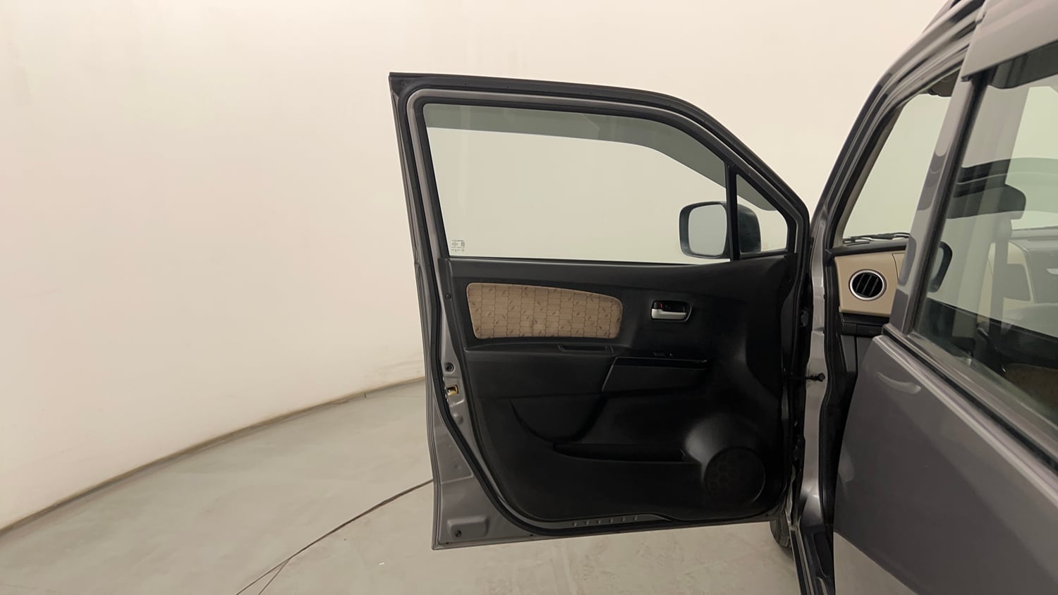 Used 2018 Maruti Suzuki Wagon R 1.0 VXI AMT Petrol Automatic interior LEFT FRONT DOOR OPEN VIEW