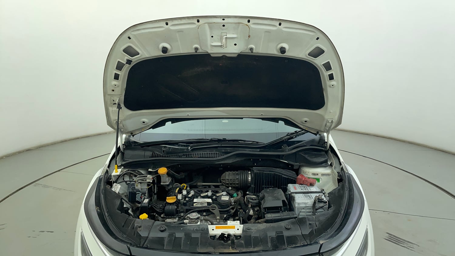 Used 2022 Tata Altroz XZA Petrol Petrol Automatic engine ENGINE & BONNET OPEN FRONT VIEW