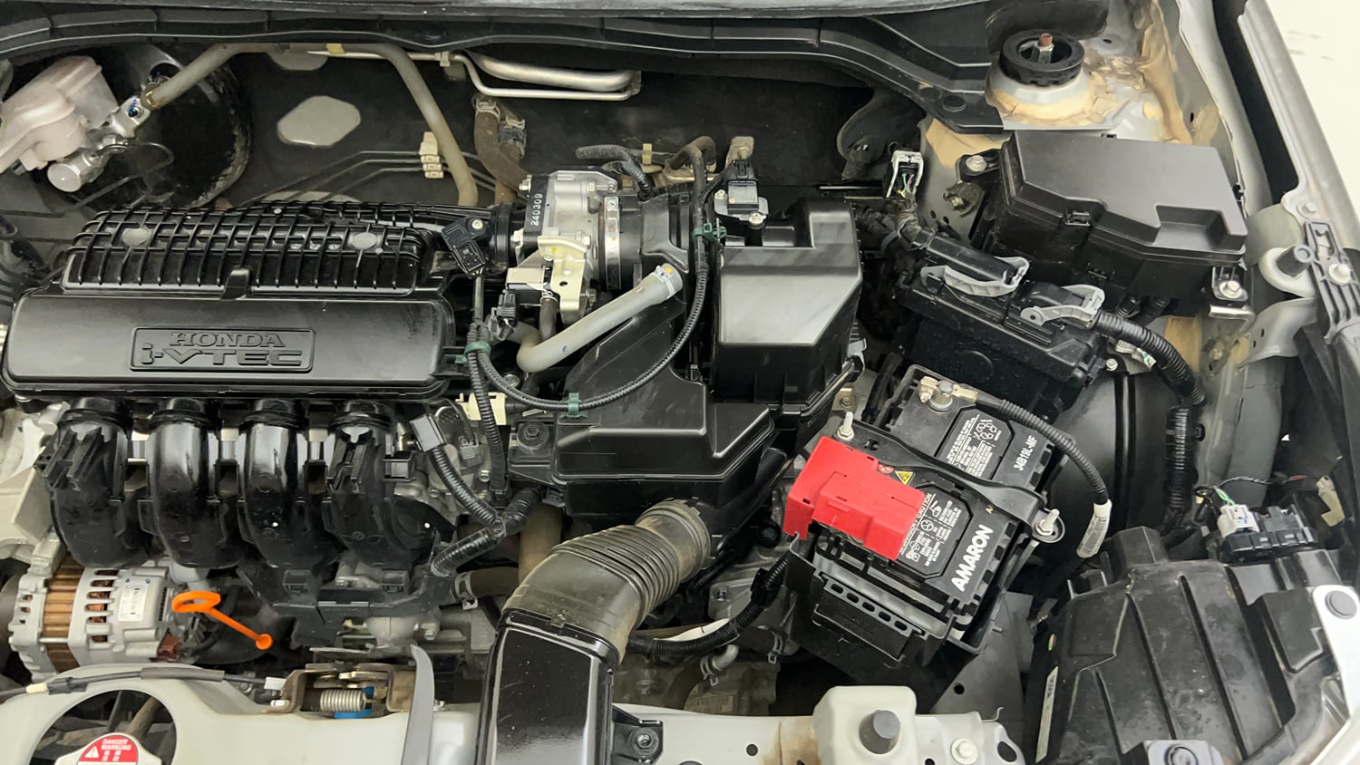 Used 2024 Honda Amaze VX 1.2 Petrol CVT Petrol Automatic engine ENGINE LEFT SIDE VIEW