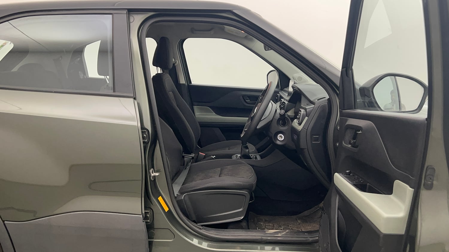 Used 2023 Tata Punch Camo Adventure Rhythm MT Petrol Manual interior RIGHT SIDE FRONT DOOR CABIN VIEW