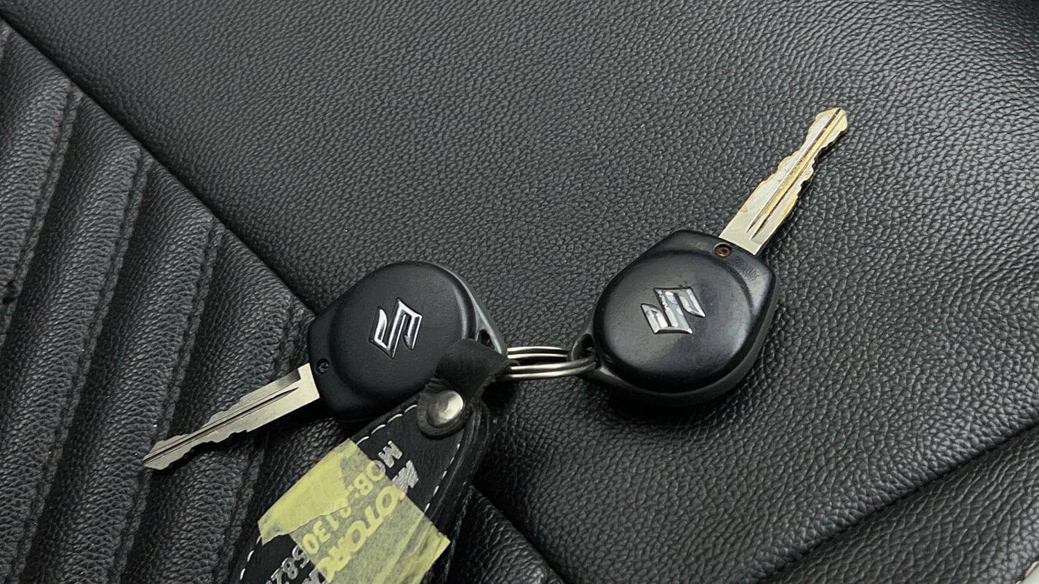 Used 2017 Maruti Suzuki Ignis Delta 1.2 MT Petrol Manual extra CAR KEY VIEW
