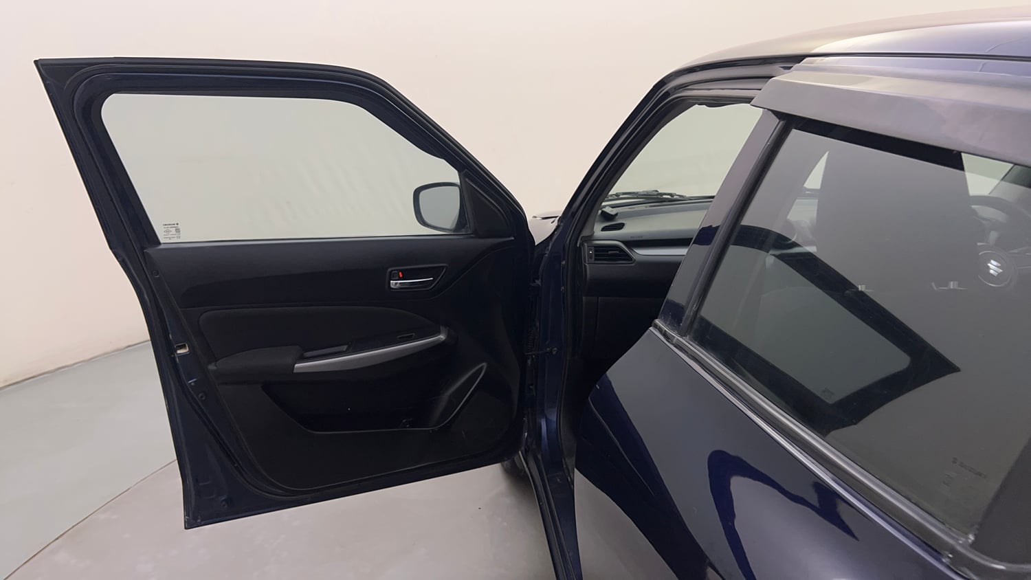 Used 2018 Maruti Suzuki Swift ZXi AMT Petrol Automatic interior LEFT FRONT DOOR OPEN VIEW