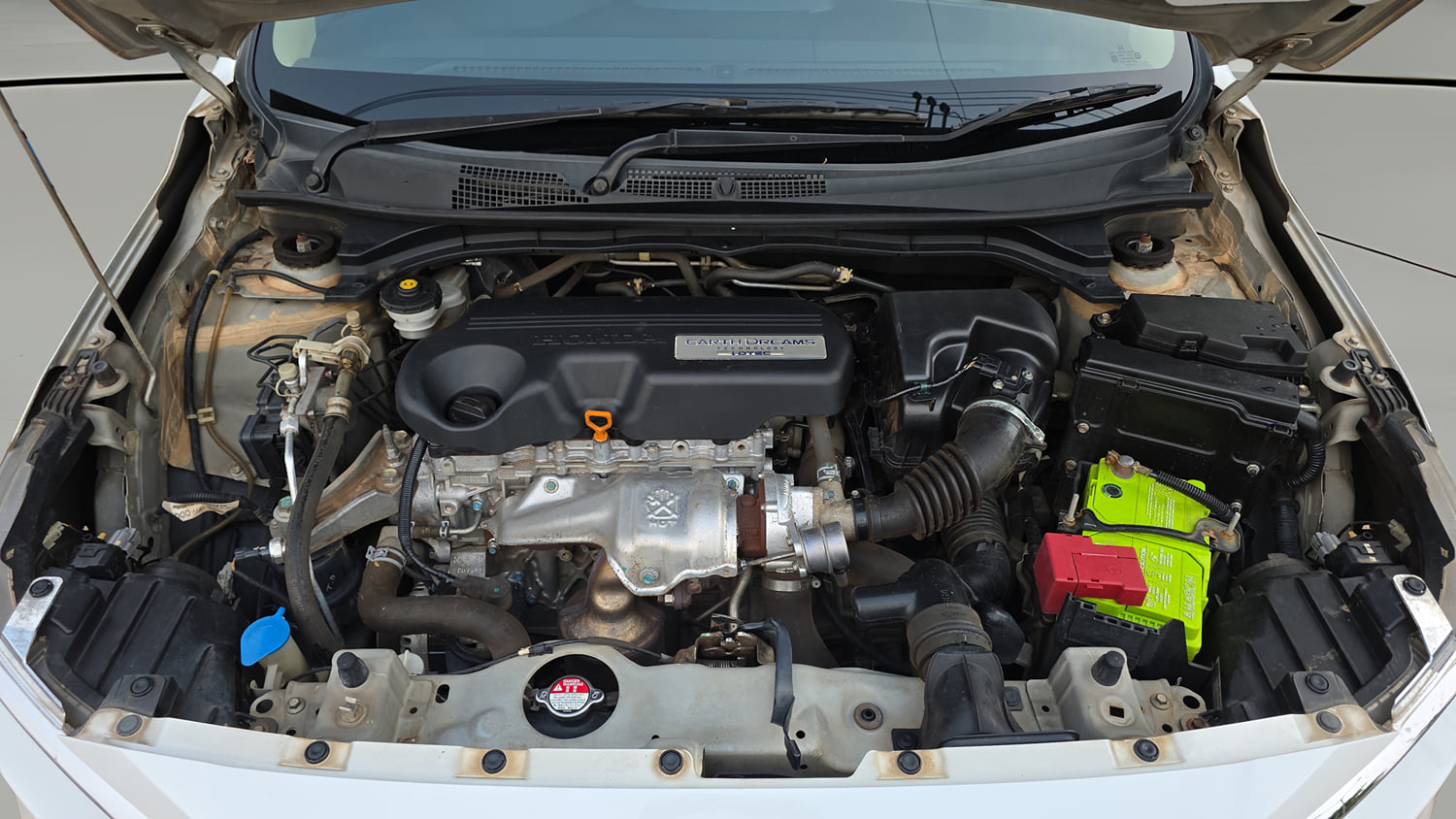 Used 2020 Honda Amaze 1.5 VX MT Diesel Diesel Manual engine ENGINE & BONNET OPEN FRONT VIEW
