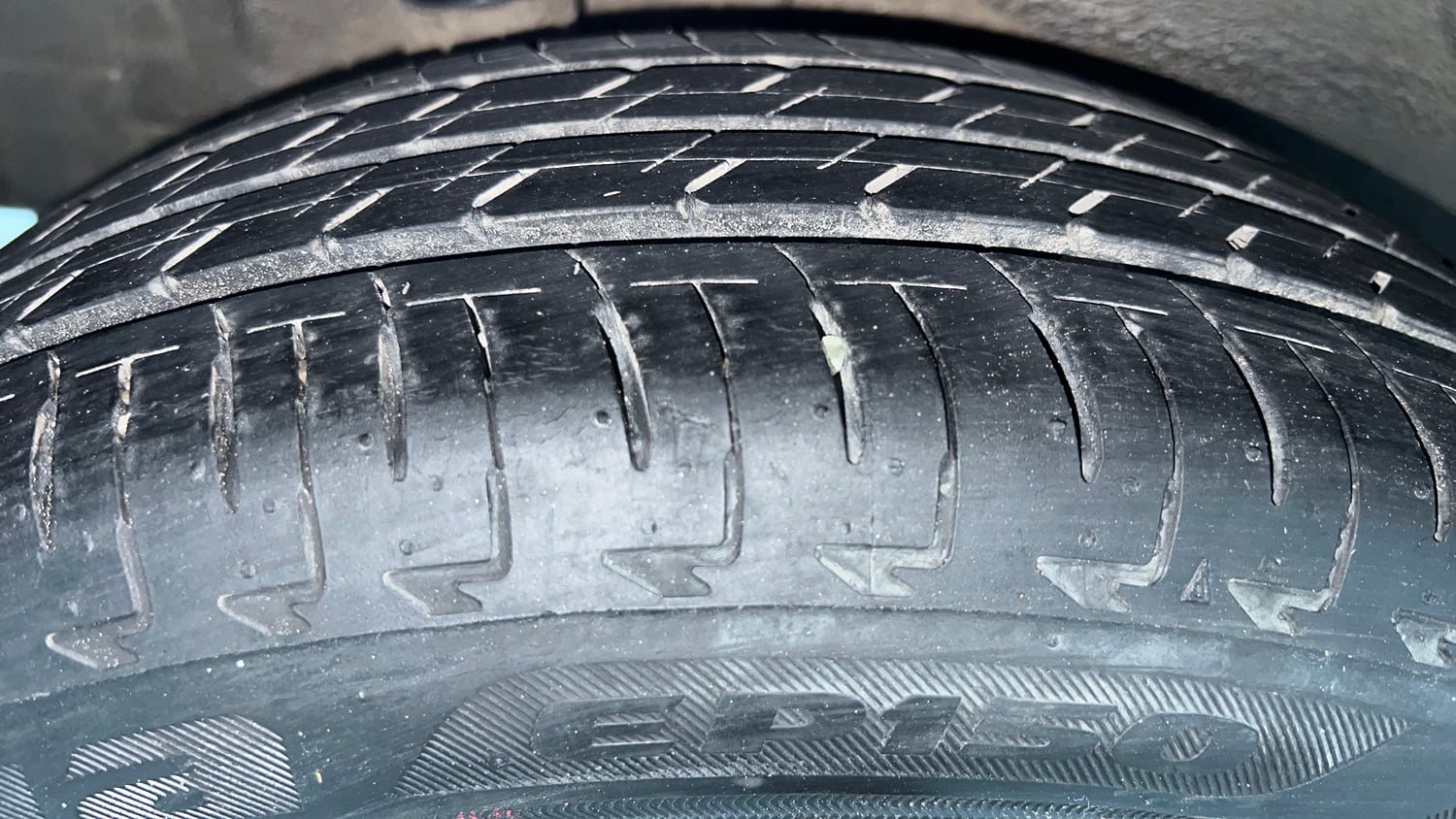 Used 2017 Maruti Suzuki Ignis Delta 1.2 MT Petrol Manual tyres RIGHT REAR TYRE TREAD VIEW