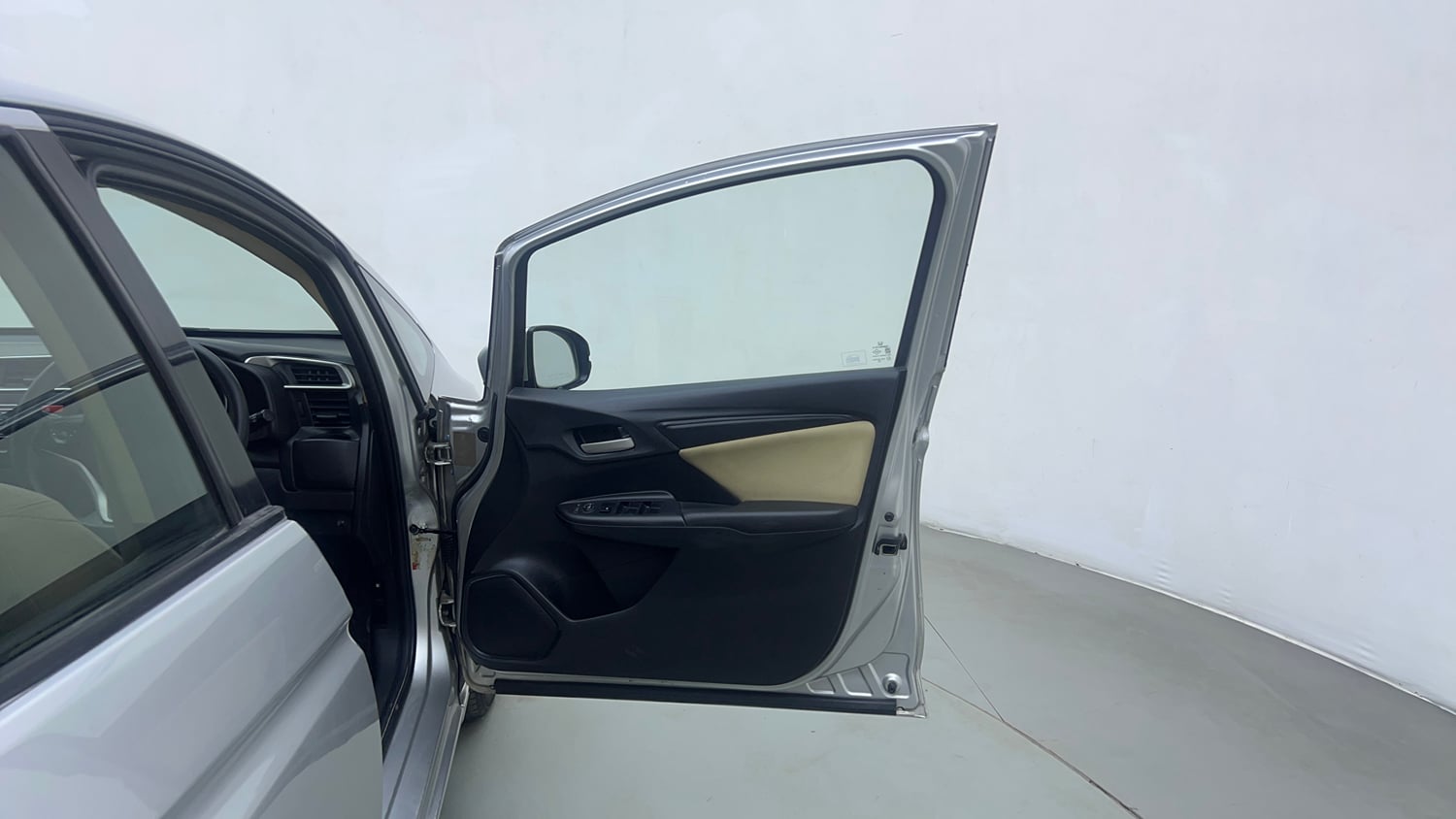Used 2016 Honda Jazz S Petrol Petrol Manual interior RIGHT FRONT DOOR OPEN VIEW